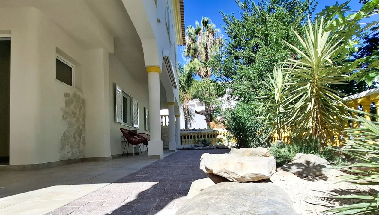 Moradia T3 para Venda em Albufeira e Olhos de Água Foto 4