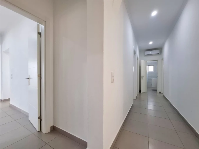 Moradia T3 para Venda em Albufeira e Olhos de Água Foto 42