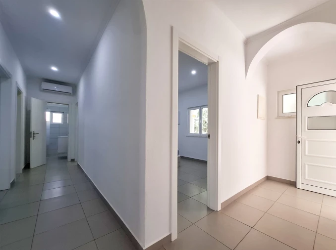 Moradia T3 para Venda em Albufeira e Olhos de Água Foto 43