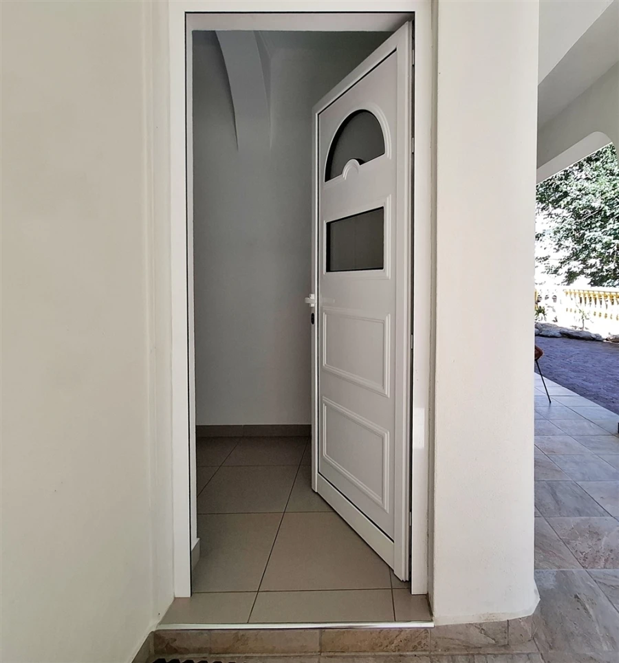 Moradia T3 para Venda em Albufeira e Olhos de Água Foto 6