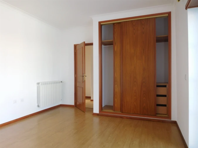 Moradia T3 para Venda em Marinha Grande Foto 22