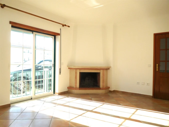 Moradia T3 para Venda em Marinha Grande Foto 1