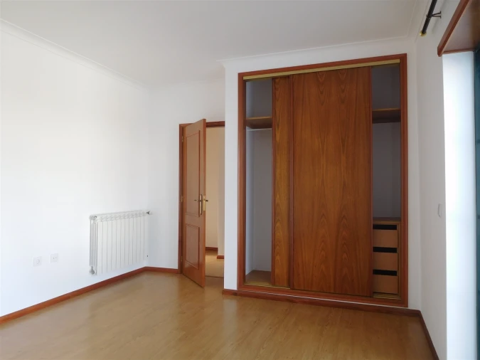 Moradia T3 para Venda em Marinha Grande Foto 20