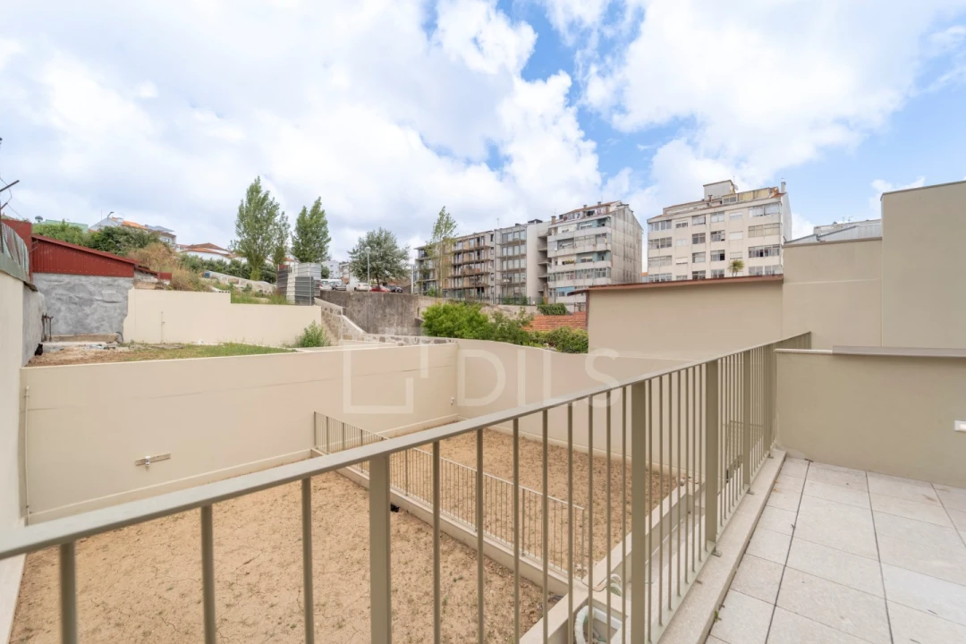 Apartamento T2 para Venda em Bonfim Foto 30