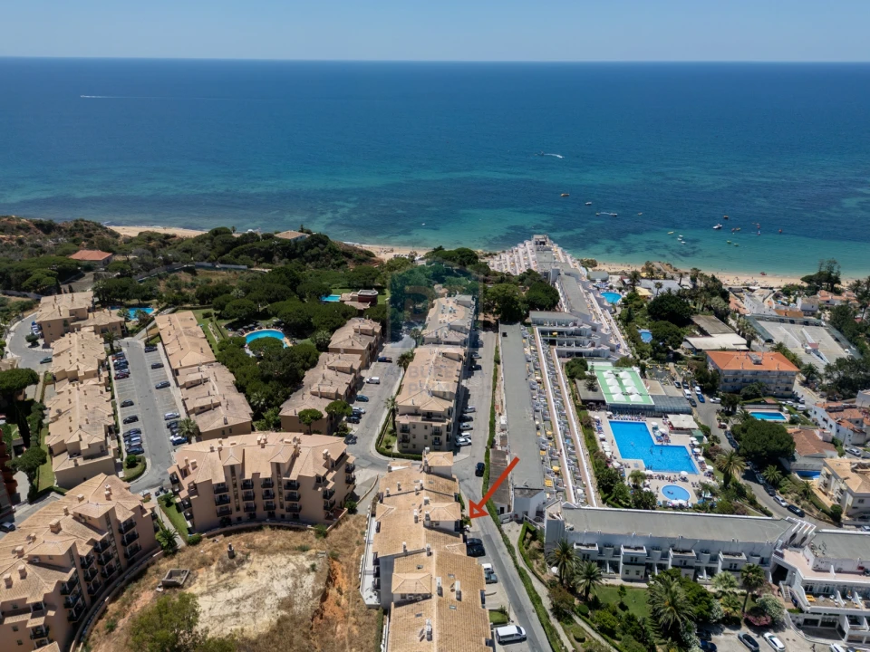 Apartamento T2 para Venda em Albufeira e Olhos de Água Foto 24