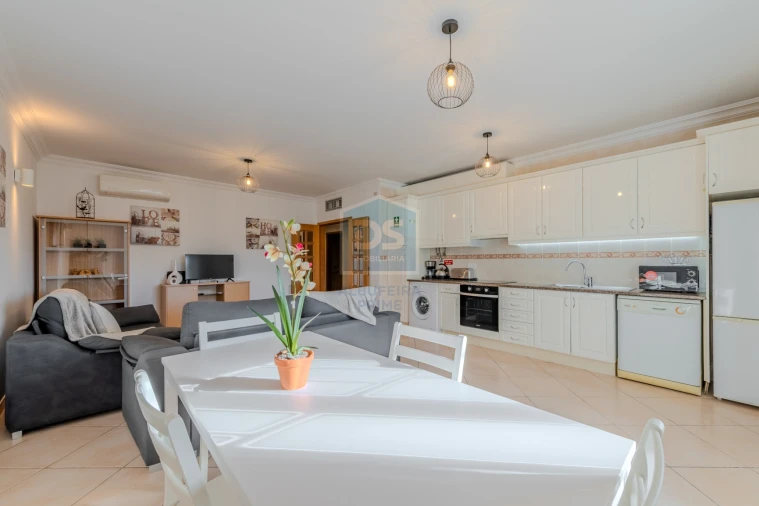 Apartamento T2 para Venda em Albufeira e Olhos de Água Foto 1