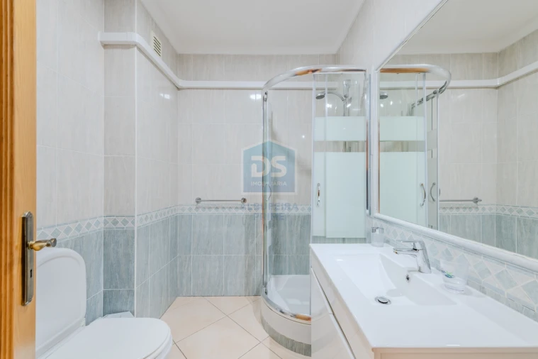 Apartamento T2 para Venda em Albufeira e Olhos de Água Foto 12