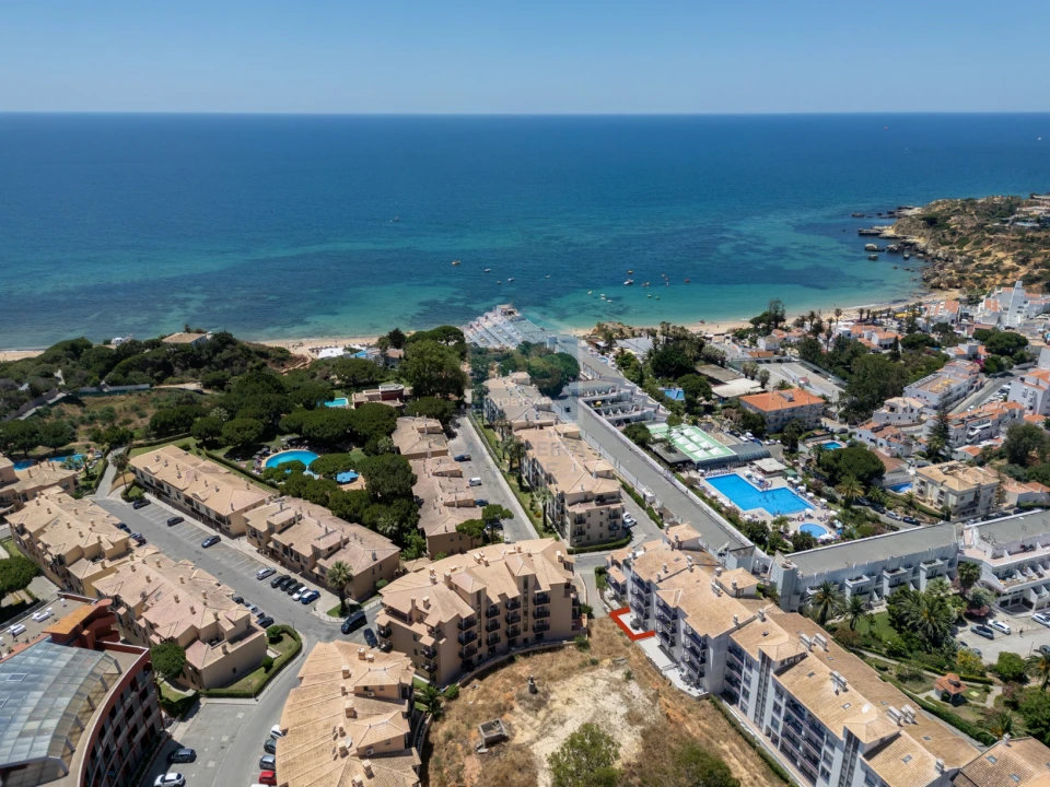 Apartamento T2 para Venda em Albufeira e Olhos de Água Foto 23