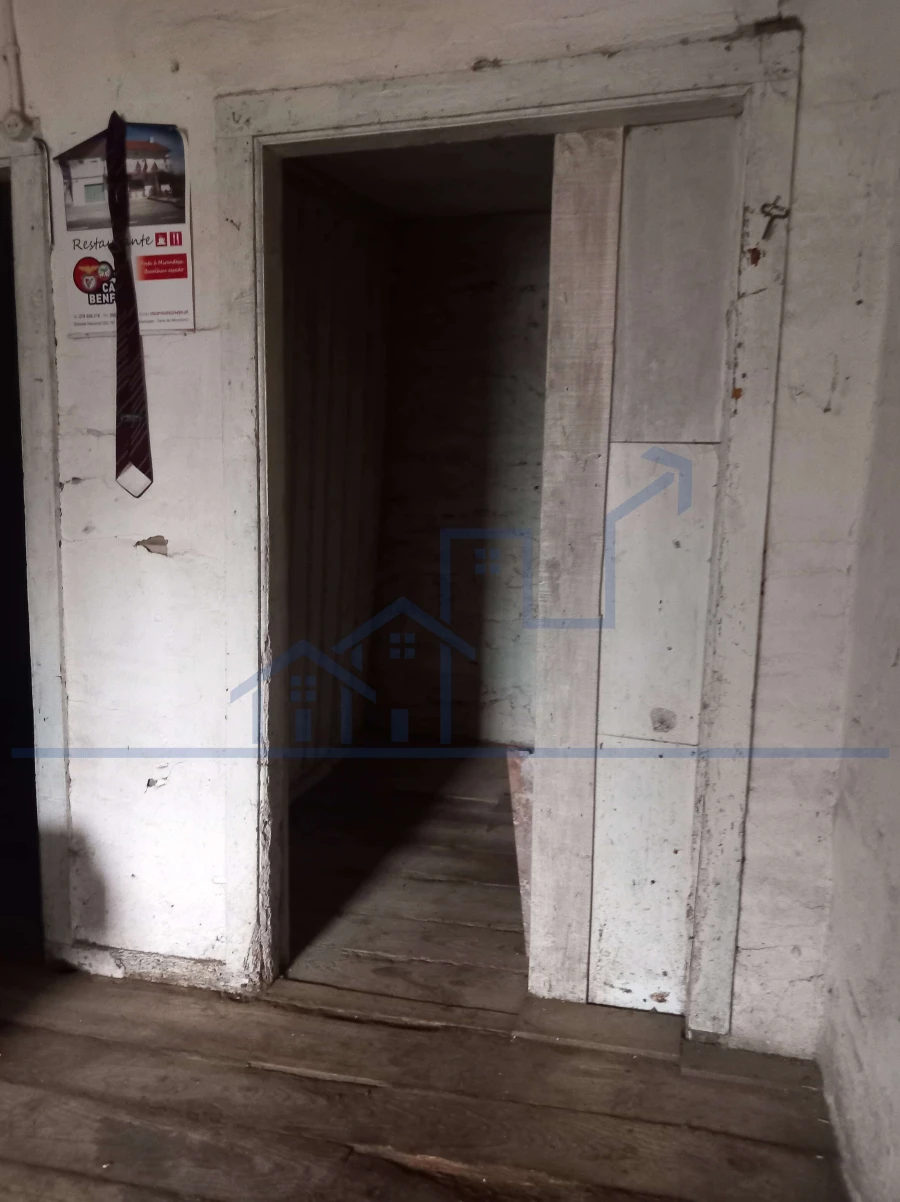 Moradia T2 para Venda em Carviçais Foto 7