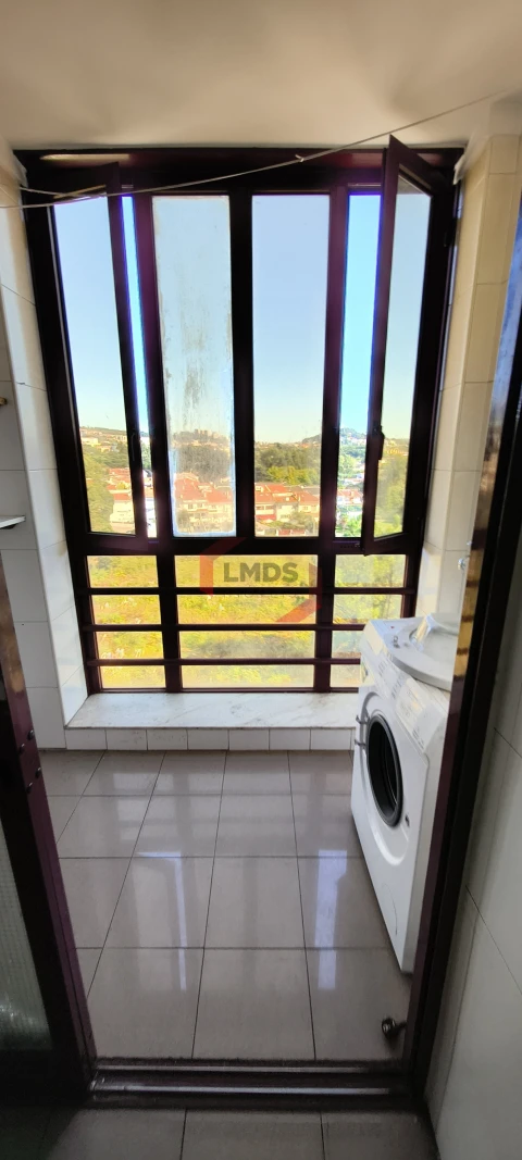 Apartamento T2 para Venda em Mafamude e Vilar do Paraíso