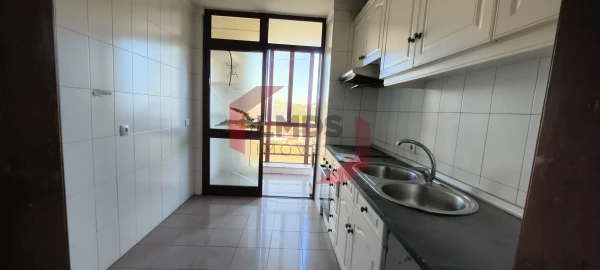 Apartamento T2 para Venda em Mafamude e Vilar do Paraíso