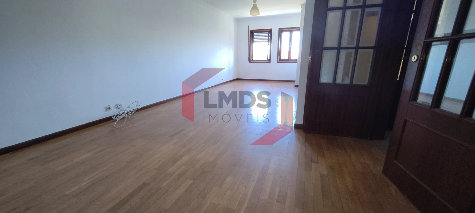 Apartamento T2 para Venda em Mafamude e Vilar do Paraíso Foto 6