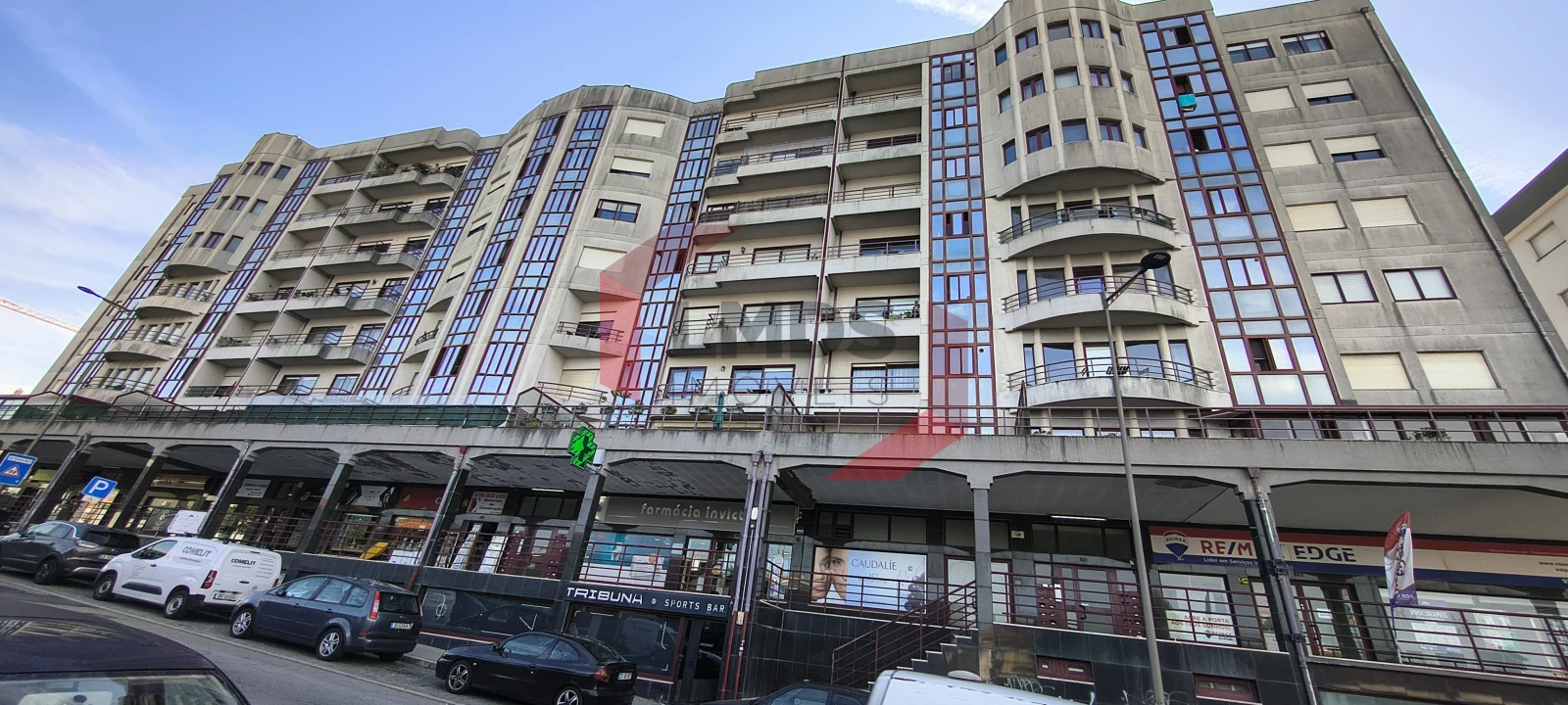 Apartamento T2 para Venda em Mafamude e Vilar do Paraíso Foto 1