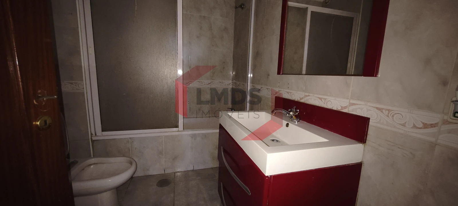 Apartamento T2 para Venda em Mafamude e Vilar do Paraíso Foto 13