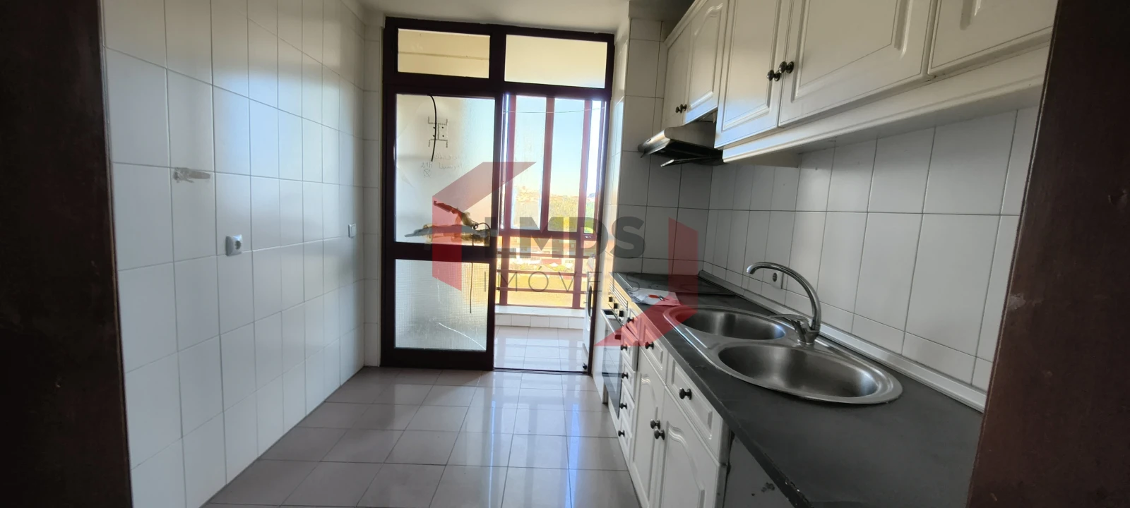 Apartamento T2 para Venda em Mafamude e Vilar do Paraíso Foto 9