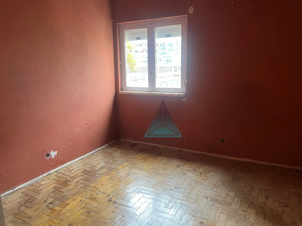 Apartamento T3 para Venda em Laranjeiro e Feijó Foto 10