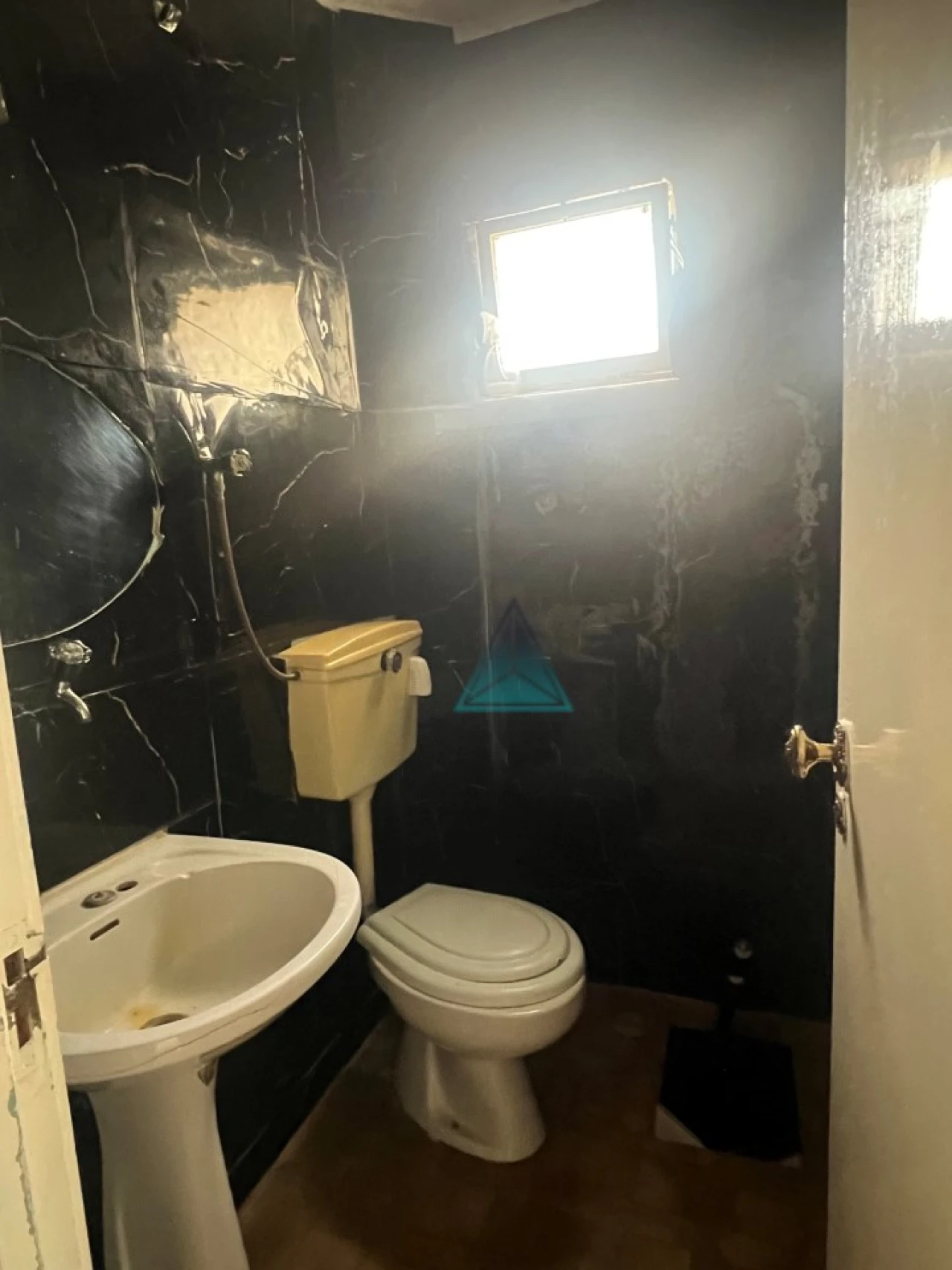 Apartamento T3 para Venda em Laranjeiro e Feijó Foto 11