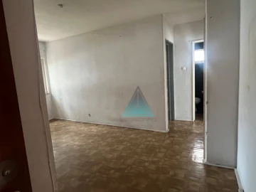 Apartamento T3 para Venda em Laranjeiro e Feijó
