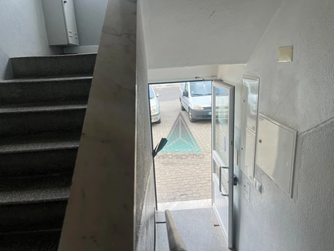 Apartamento T3 para Venda em Laranjeiro e Feijó Foto 20