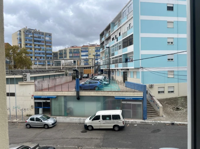 Apartamento T3 para Venda em Laranjeiro e Feijó Foto 21
