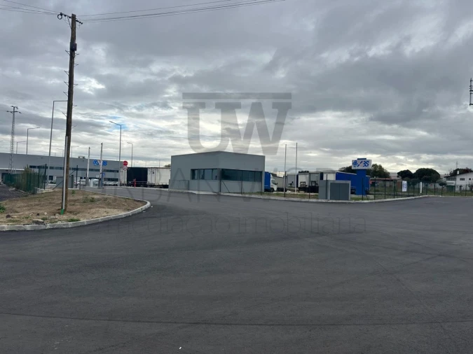 Armazém para Arrendamento em Vila Nova da Telha Foto 19