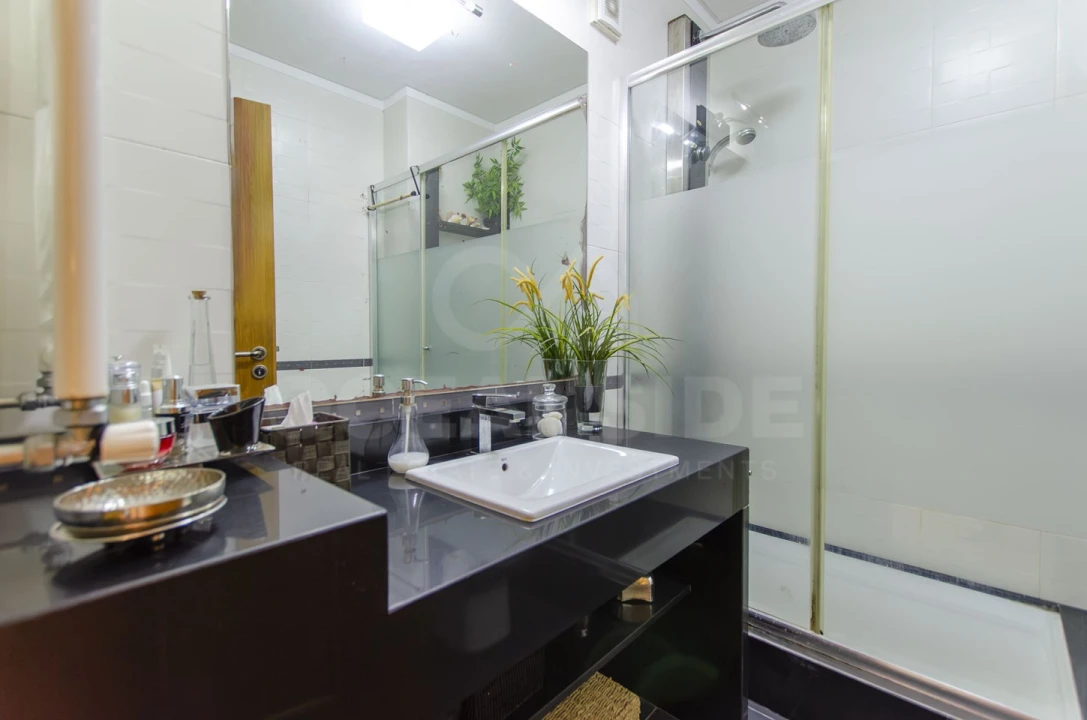 Moradia T5 para Venda em Alcabideche Foto 34