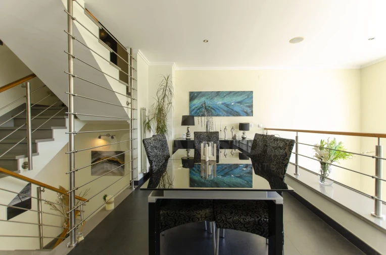 Moradia T5 para Venda em Alcabideche Foto 14