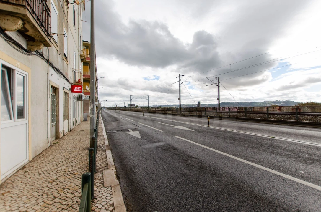 Loja para Venda em Algés, Linda-A-Velha e Cruz Quebrada-Dafundo Foto 19