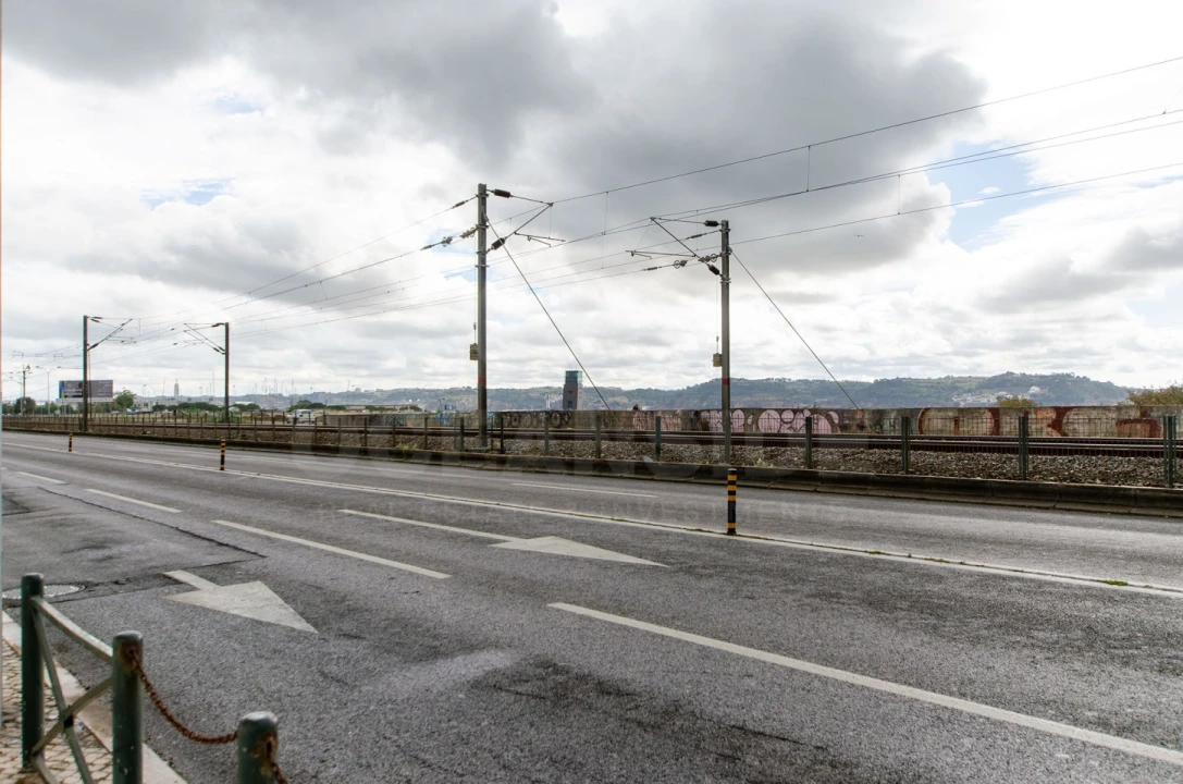 Loja para Venda em Algés, Linda-A-Velha e Cruz Quebrada-Dafundo Foto 21