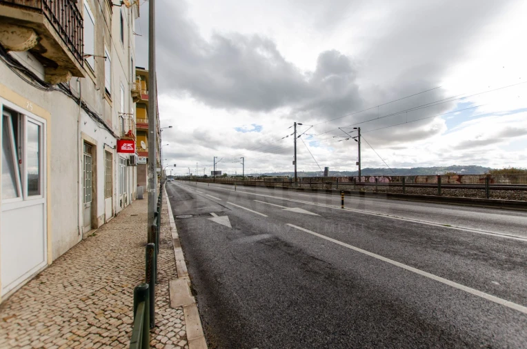 Loja para Venda em Algés, Linda-A-Velha e Cruz Quebrada-Dafundo Foto 19