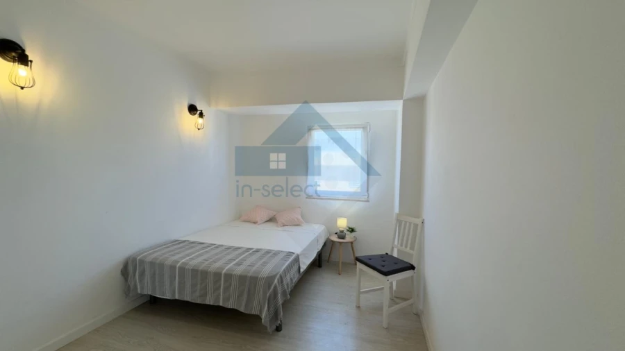 Apartamento T2 para Venda em Quarteira Foto 17