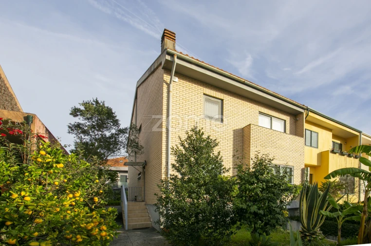 Moradia T6 para Venda em Custóias, Leça do Balio e Guifões Foto 3