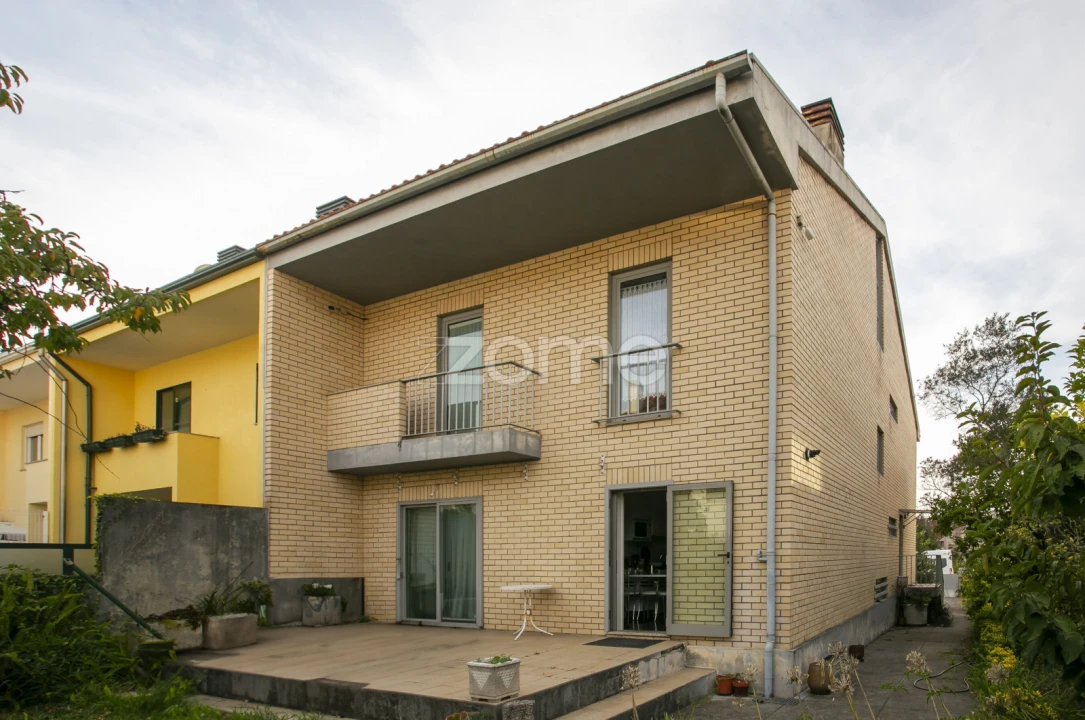 Moradia T6 para Venda em Custóias, Leça do Balio e Guifões Foto 5