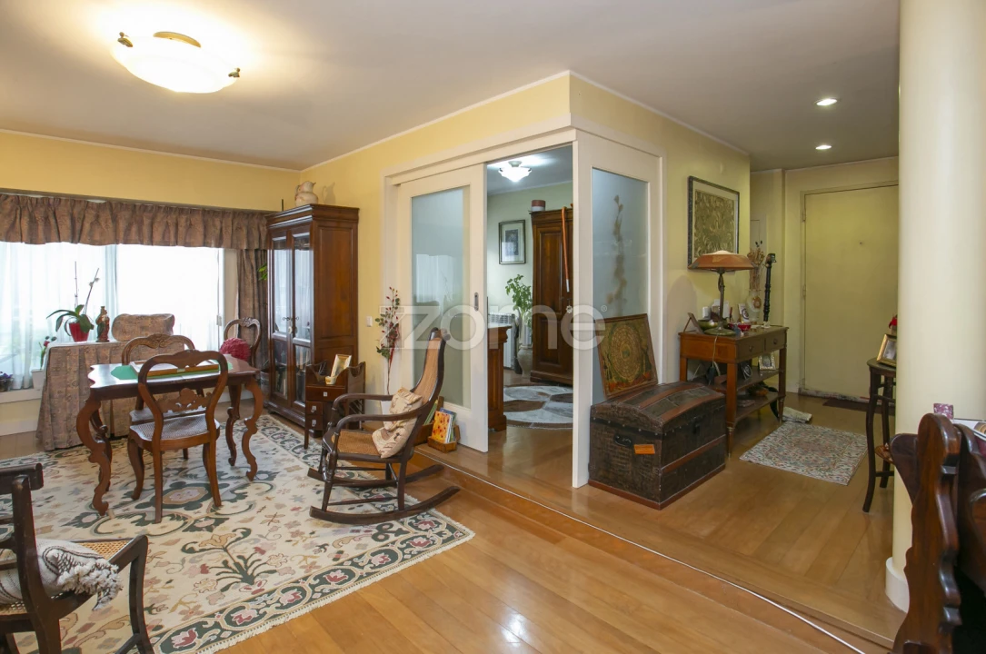 Moradia T6 para Venda em Custóias, Leça do Balio e Guifões Foto 1