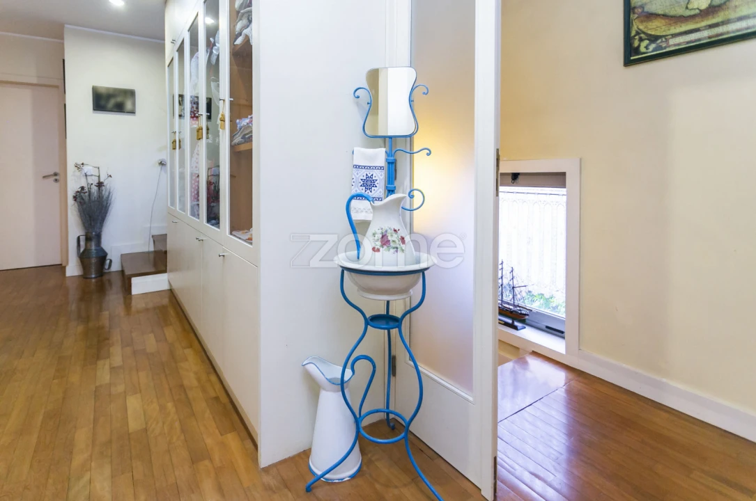 Moradia T6 para Venda em Custóias, Leça do Balio e Guifões Foto 22