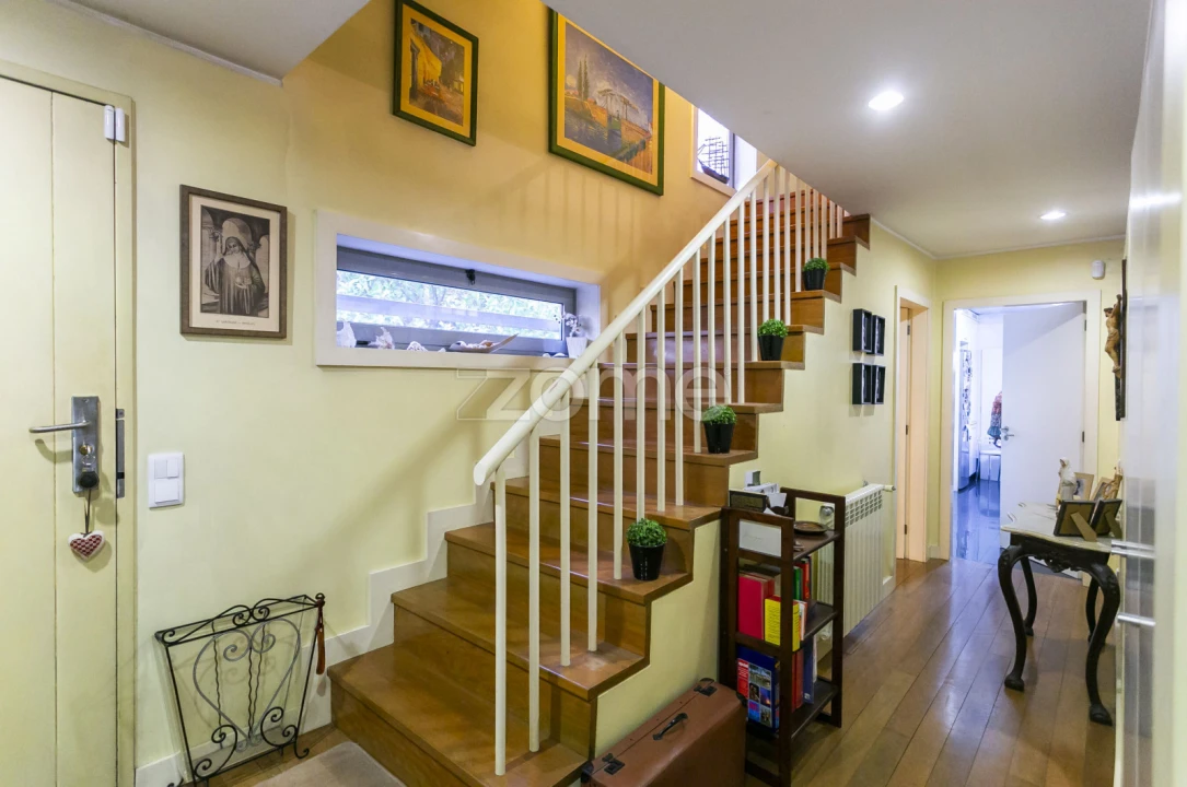 Moradia T6 para Venda em Custóias, Leça do Balio e Guifões Foto 21