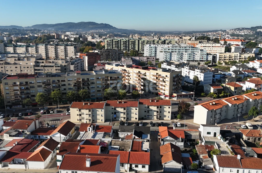 Negócio para Arrendamento em Arcozelo Foto 16