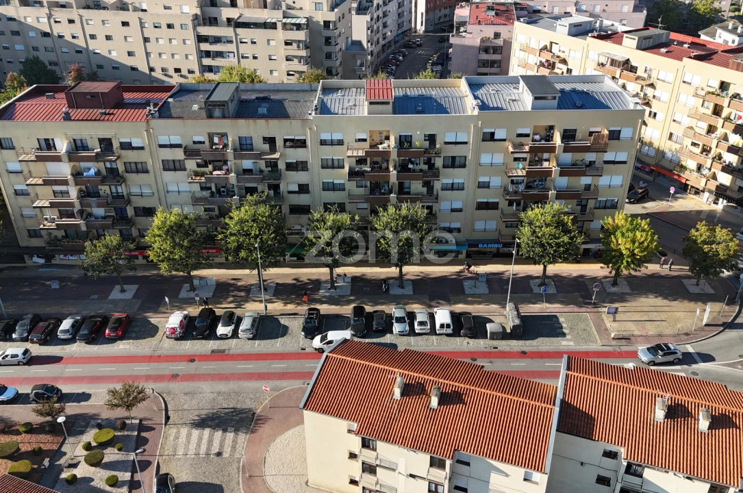 Negócio para Arrendamento em Arcozelo Foto 15