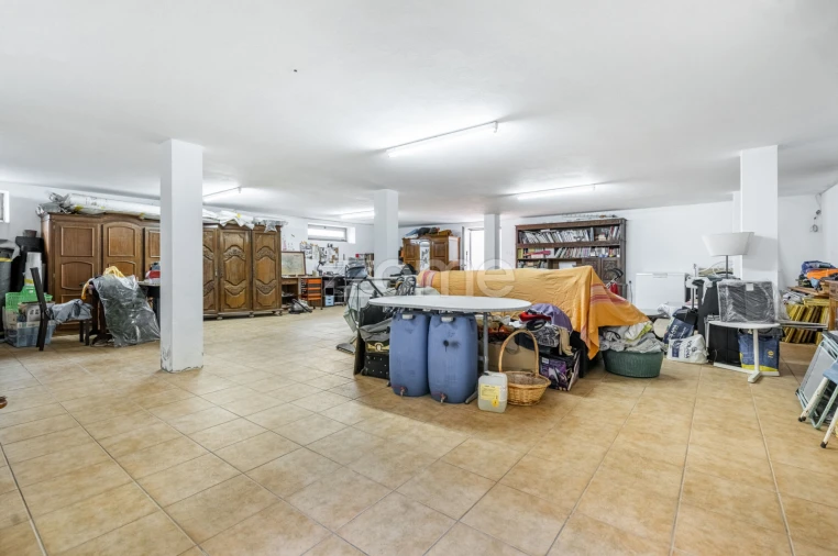 Moradia T4 para Venda em Ronfe Foto 26