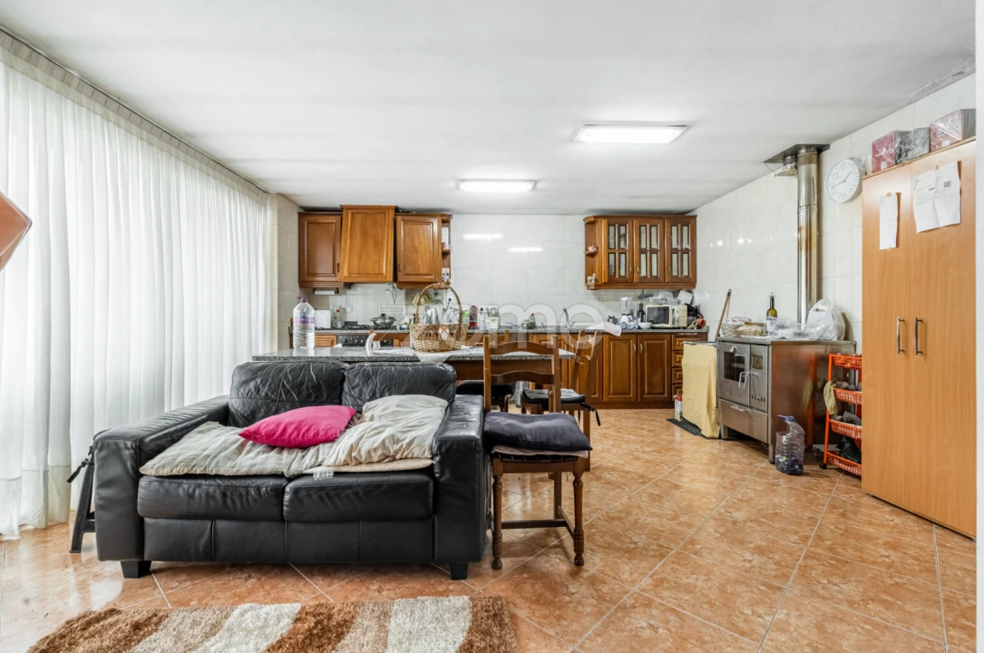 Moradia T4 para Venda em Ronfe Foto 27