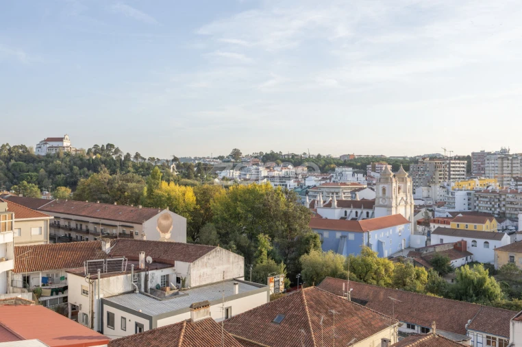 Apartamento T2 para Venda em Leiria, Pousos, Barreira e Cortes Foto 6