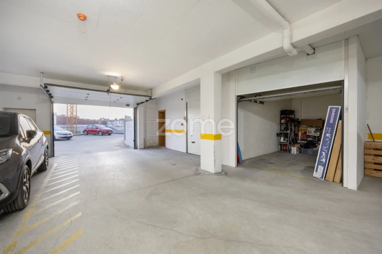 Apartamento T2 para Venda em Leiria, Pousos, Barreira e Cortes Foto 35