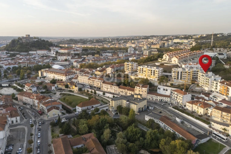 Apartamento T2 para Venda em Leiria, Pousos, Barreira e Cortes Foto 37