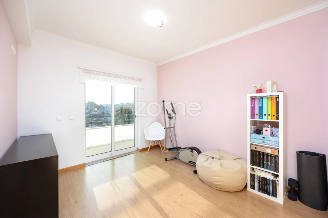 Apartamento T2 para Venda em Leiria, Pousos, Barreira e Cortes Foto 33