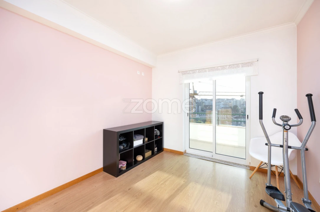 Apartamento T2 para Venda em Leiria, Pousos, Barreira e Cortes Foto 32