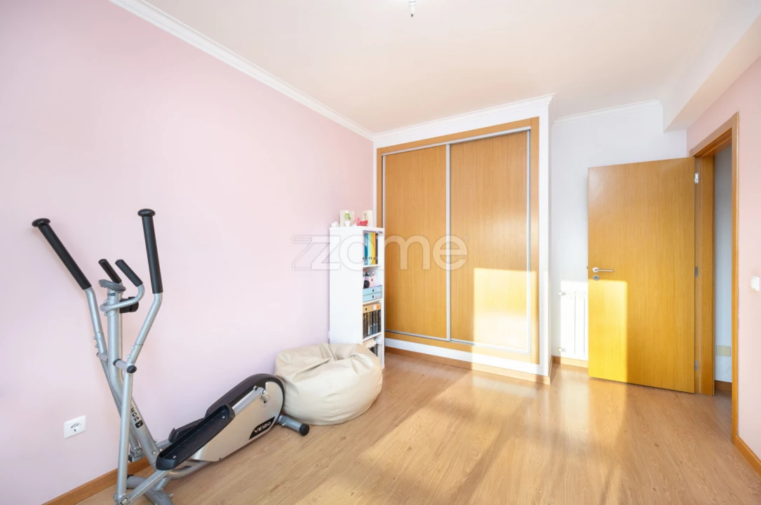 Apartamento T2 para Venda em Leiria, Pousos, Barreira e Cortes Foto 31