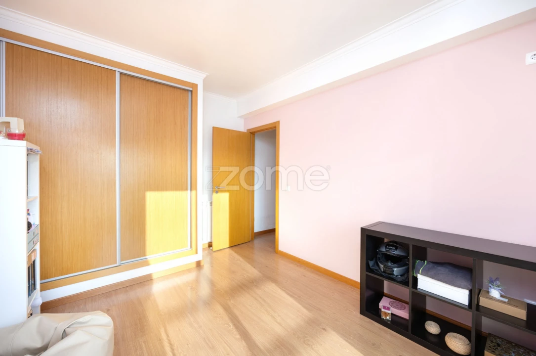 Apartamento T2 para Venda em Leiria, Pousos, Barreira e Cortes Foto 30
