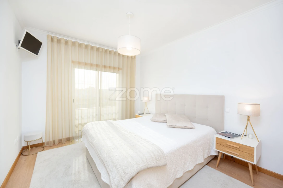 Apartamento T2 para Venda em Leiria, Pousos, Barreira e Cortes Foto 24