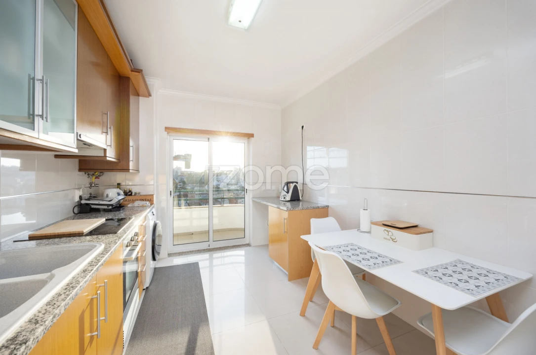 Apartamento T2 para Venda em Leiria, Pousos, Barreira e Cortes Foto 14