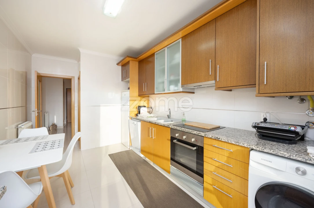 Apartamento T2 para Venda em Leiria, Pousos, Barreira e Cortes Foto 18